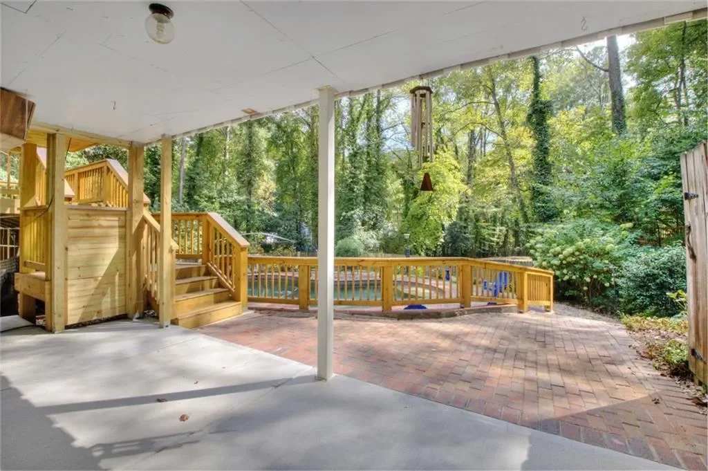 2659 Amberly Drive, Dunwoody, Georgia, United States. - Photo 48