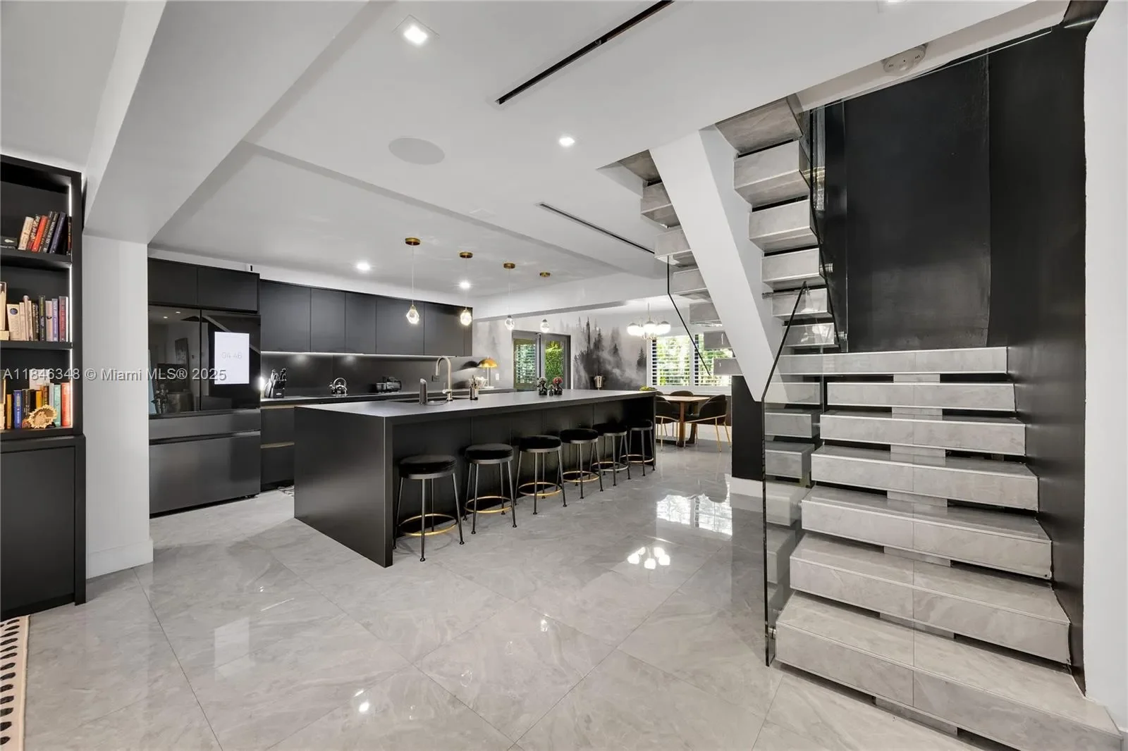 1117 Alberca St, Coral Gables, Florida, United States. - Photo 11