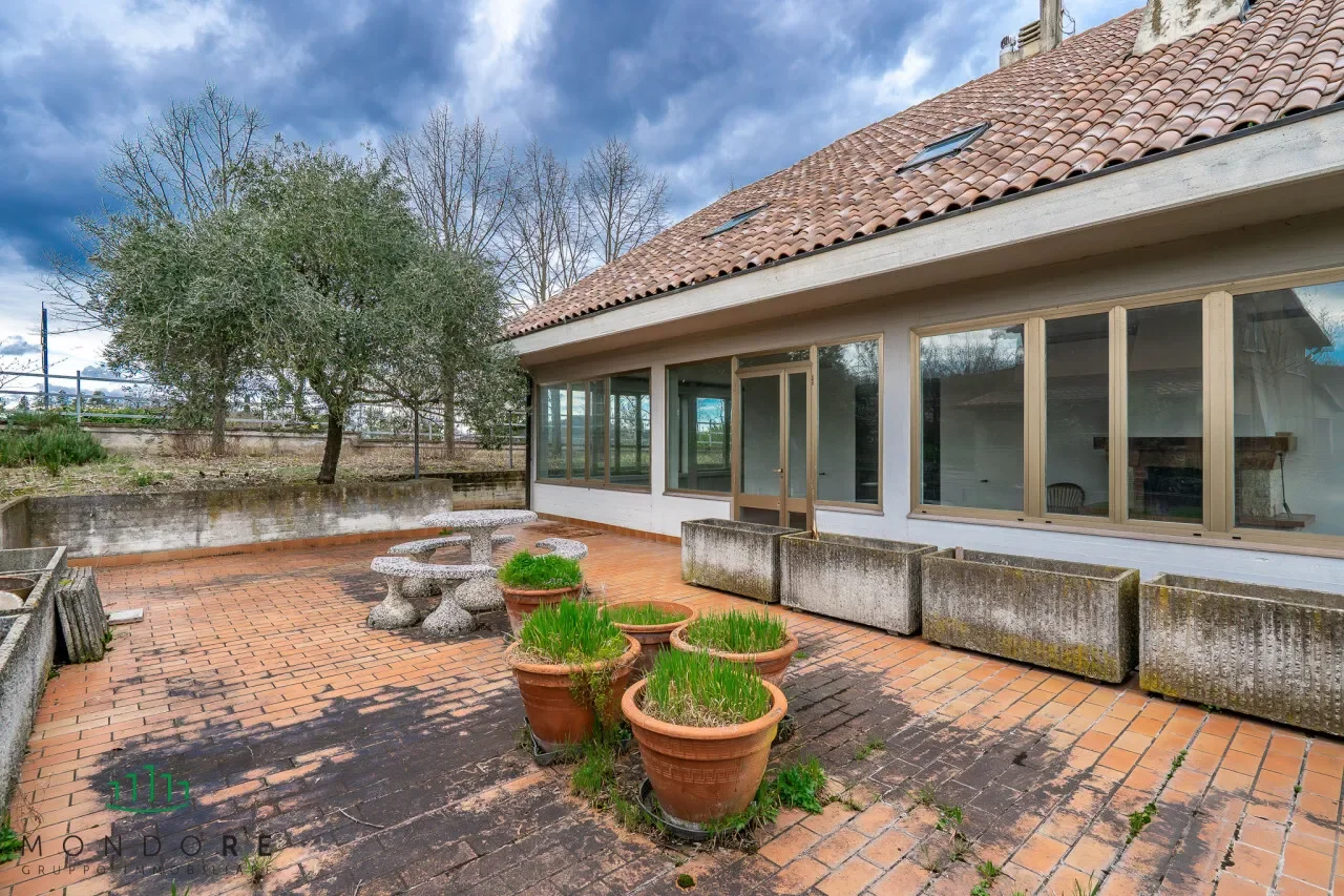Via G. Tomasi, Poggio, Emilia-Romagna, Italy. - Photo 60
