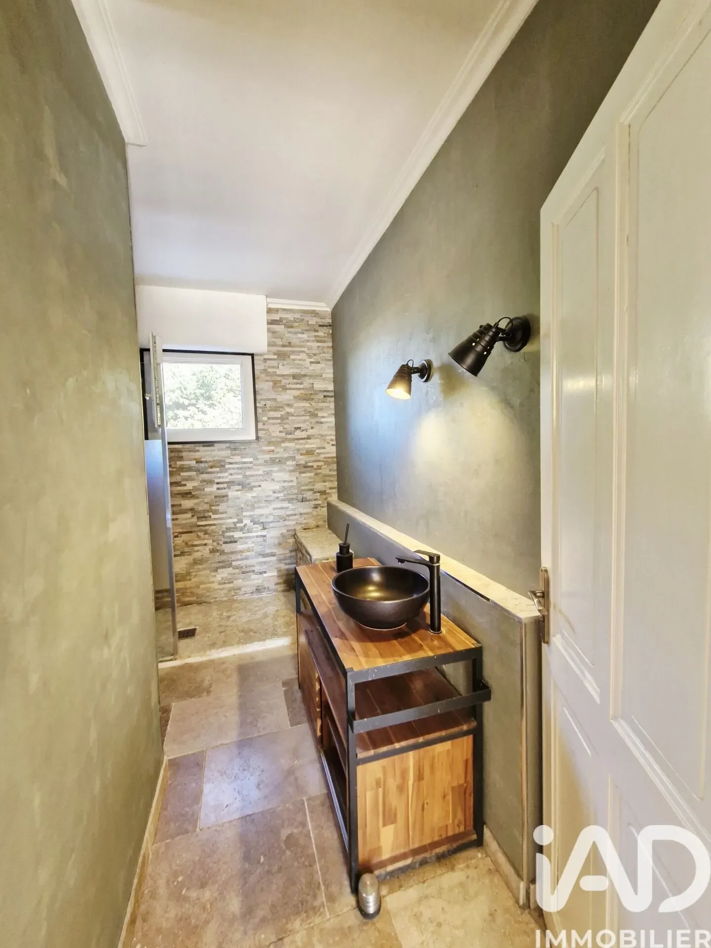 Gallery photo 10