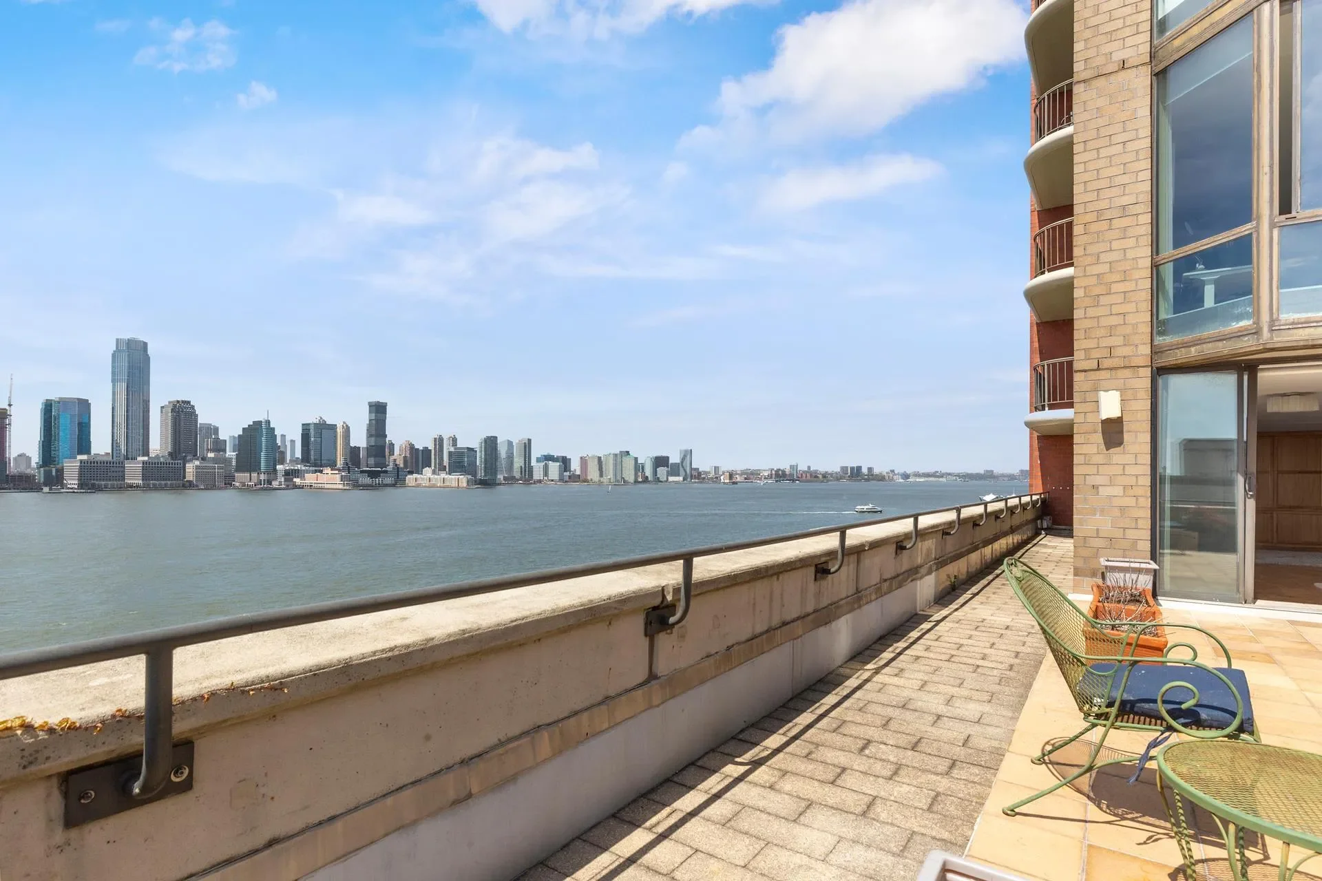Liberty Terrace, 380 RECTOR PL, New York, New York, United States. - Photo 1