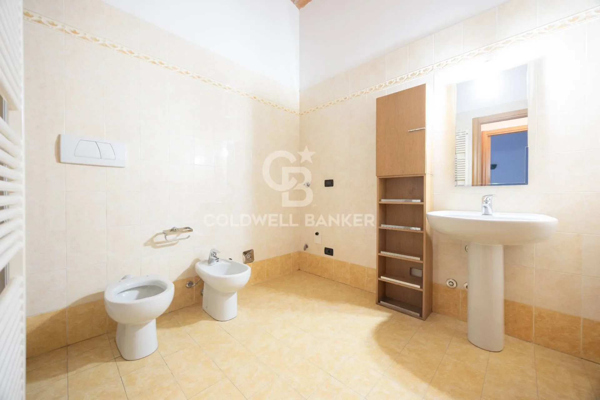 Gallery photo 5