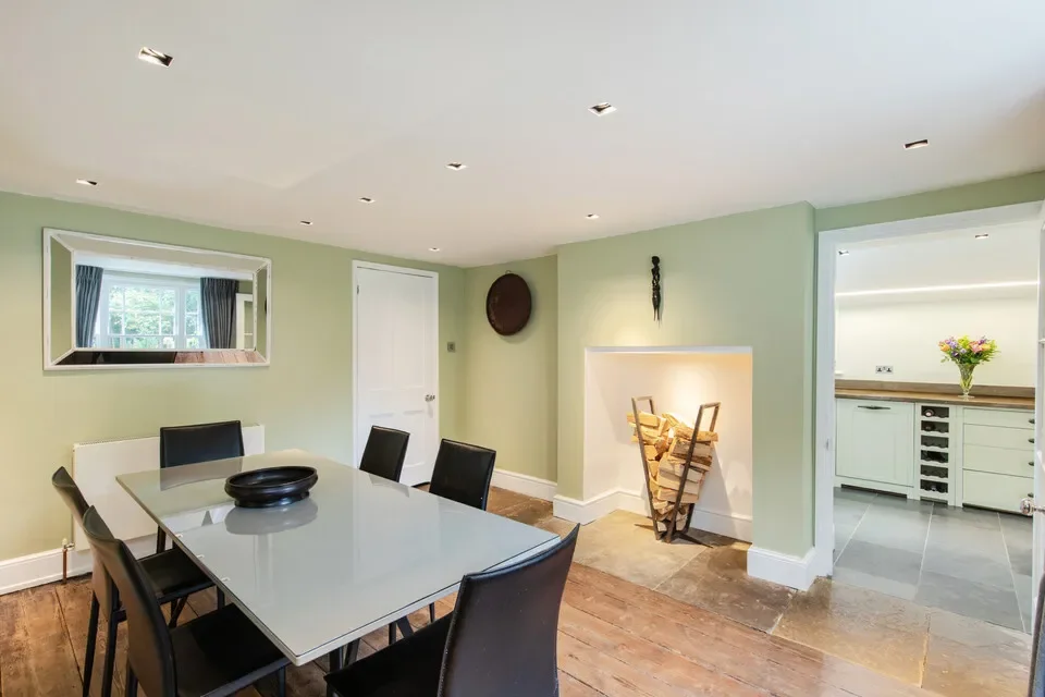 Gallery photo 9