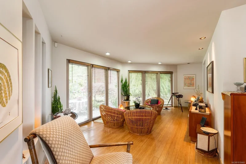 11406 Sycamore Dr, North Saanich, British Columbia, Canada. - Photo 39