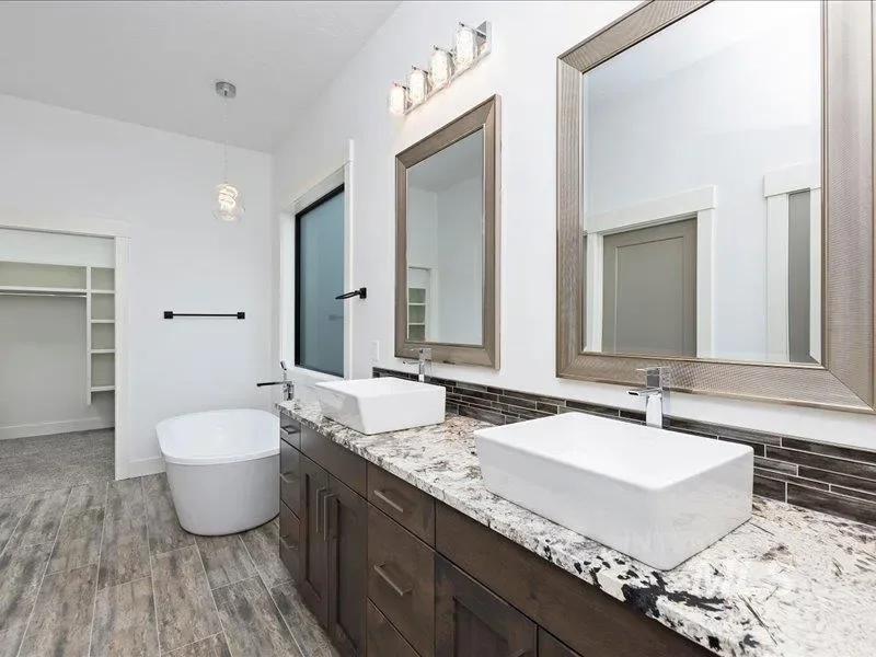6790 N Willowside Ave, Meridian, ID 83646, Meridian, Idaho, United States. - Photo 39
