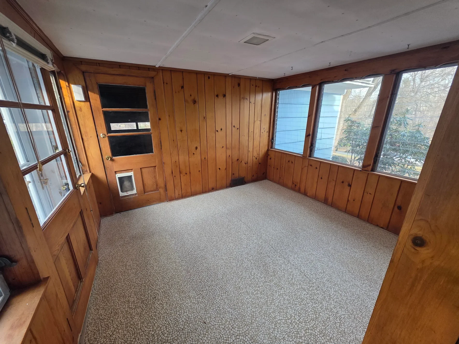 Gallery photo 6
