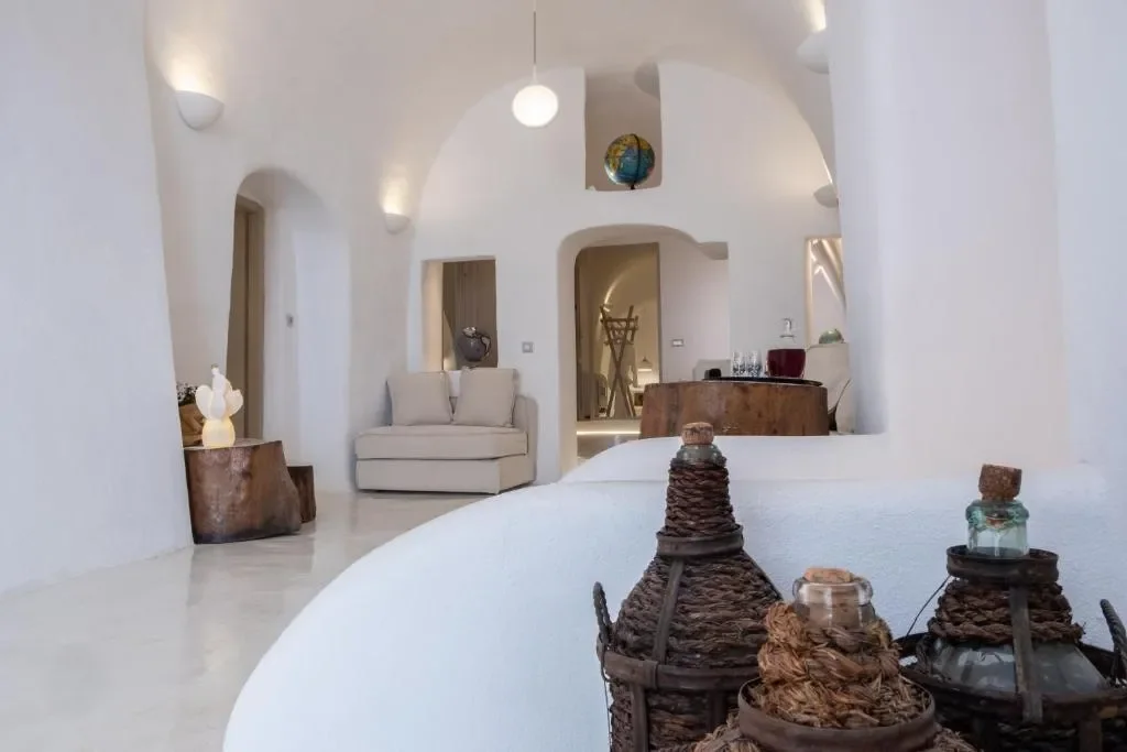 Fira 847 00, Greece, Thira, Aegean, Greece. - Photo 10