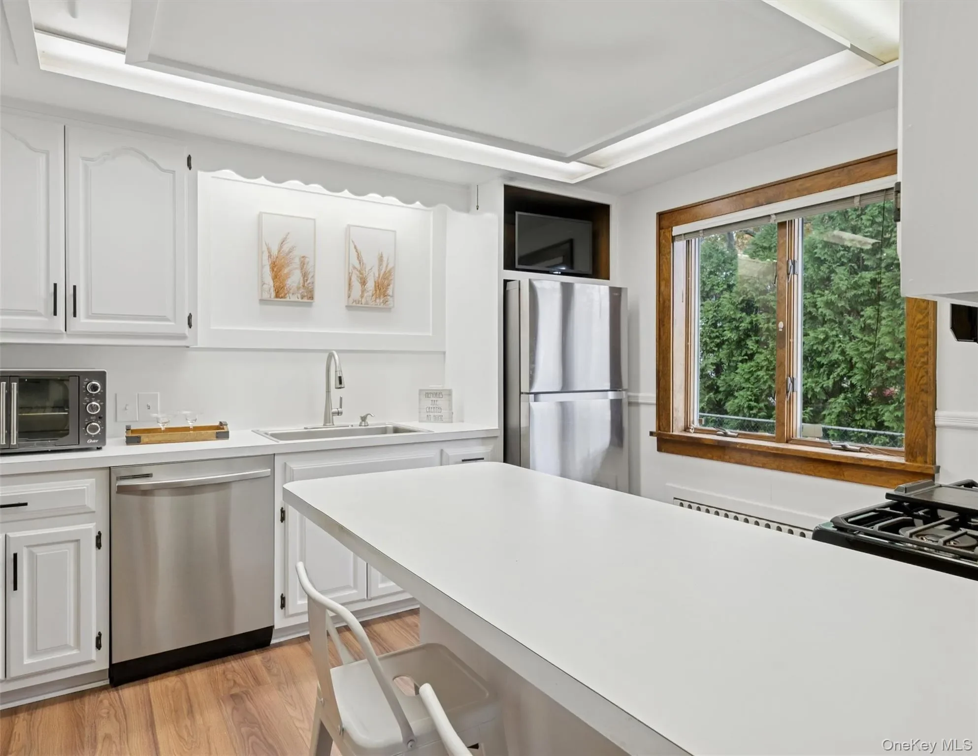 148 Woodhull Avenue, Jamesport, New York, United States. - Photo 9