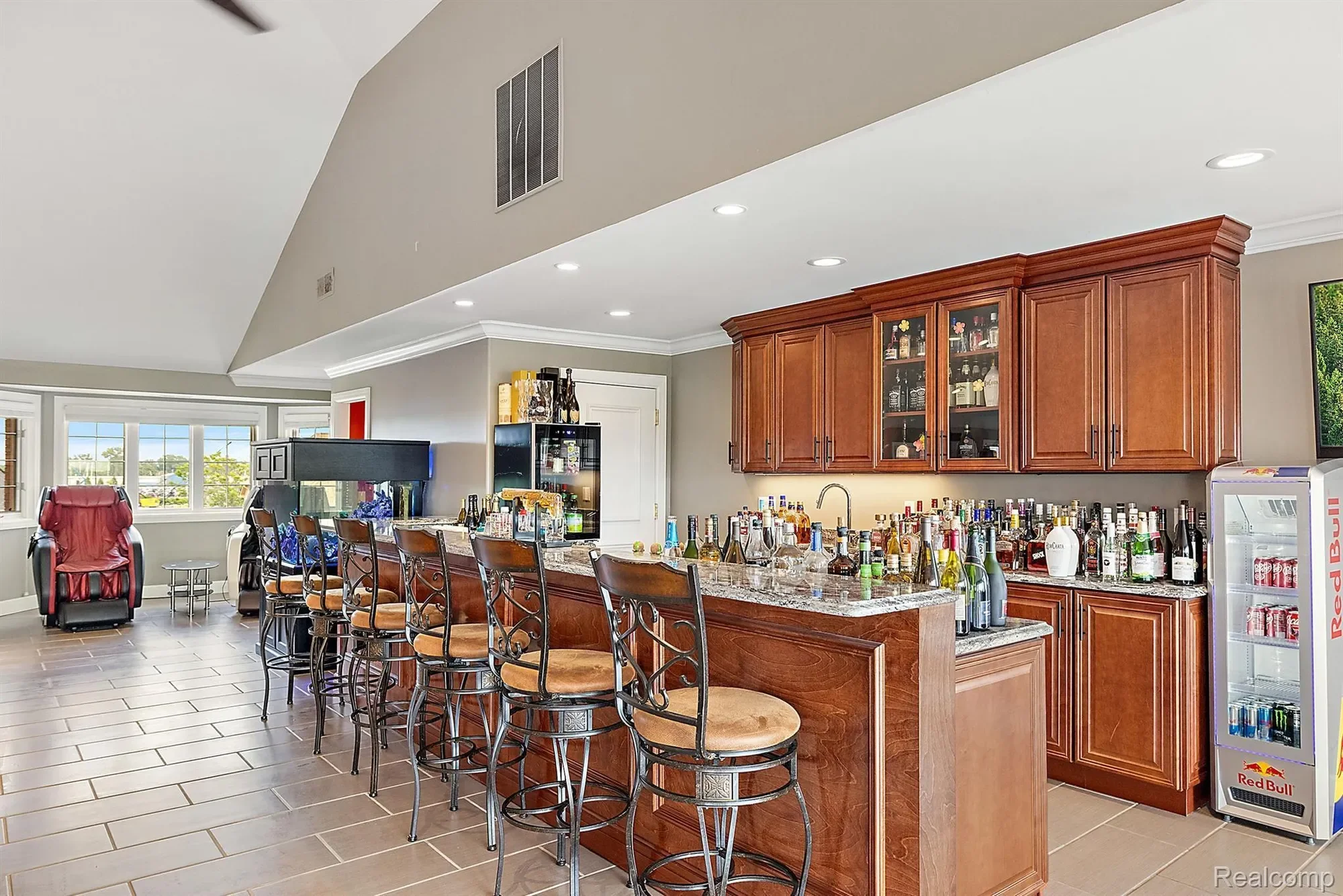 18 SAND BAR Lane, Detroit, MI 48214, Detroit, Michigan, United States. - Photo 3