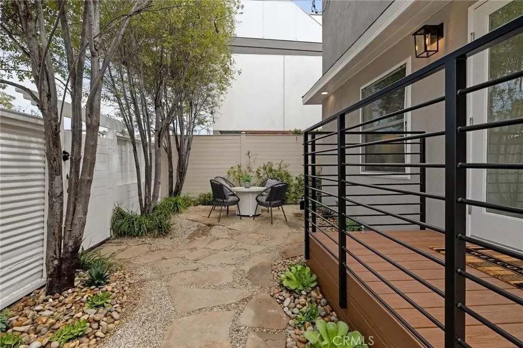 724 San Miguel Avenue, Los Angeles, California, United States. - Photo 41
