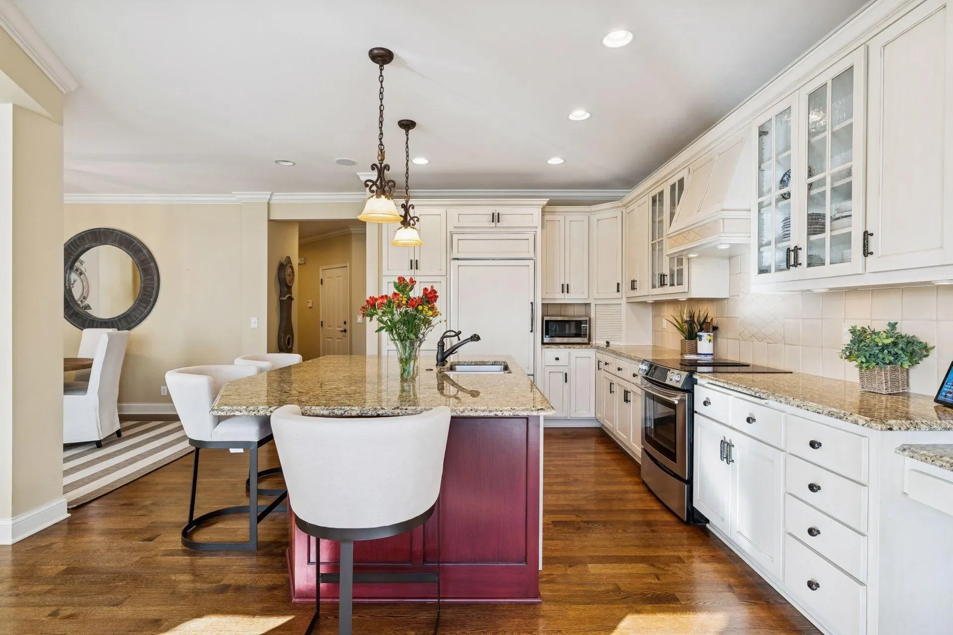 296 Grace Pointe Court, Wayzata, MN 55391, Wayzata, Minnesota, United States. - Photo 10