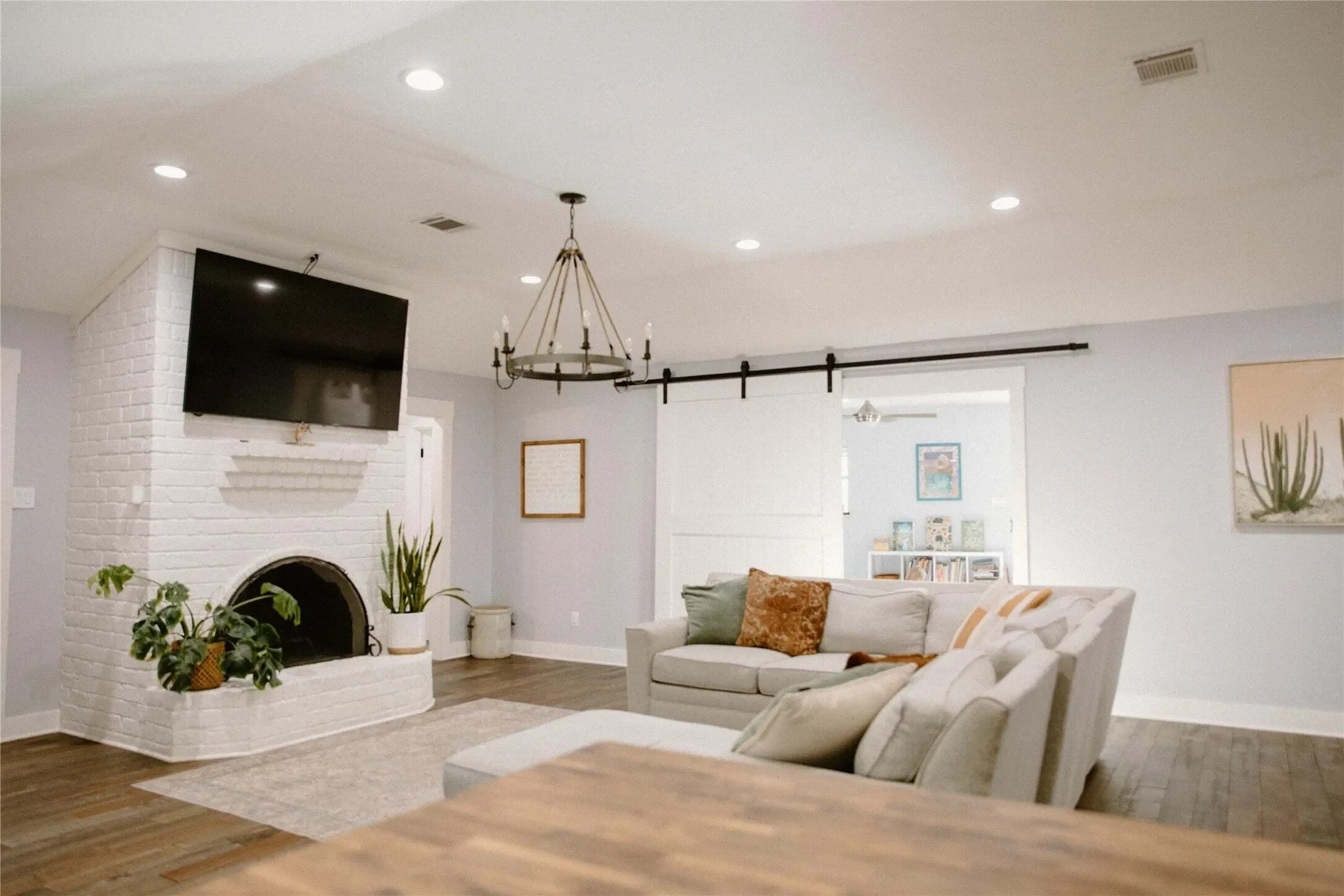 Gallery photo 2