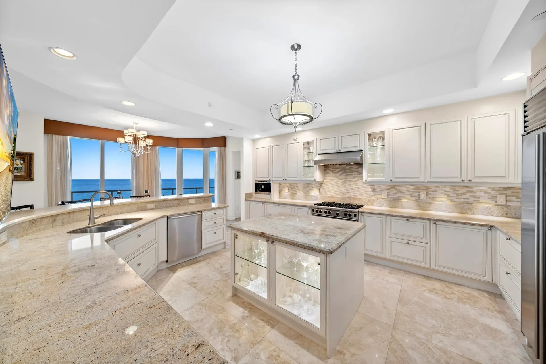 2700 N Ocean Drive, Riviera Beach, Florida, United States. - Photo 10