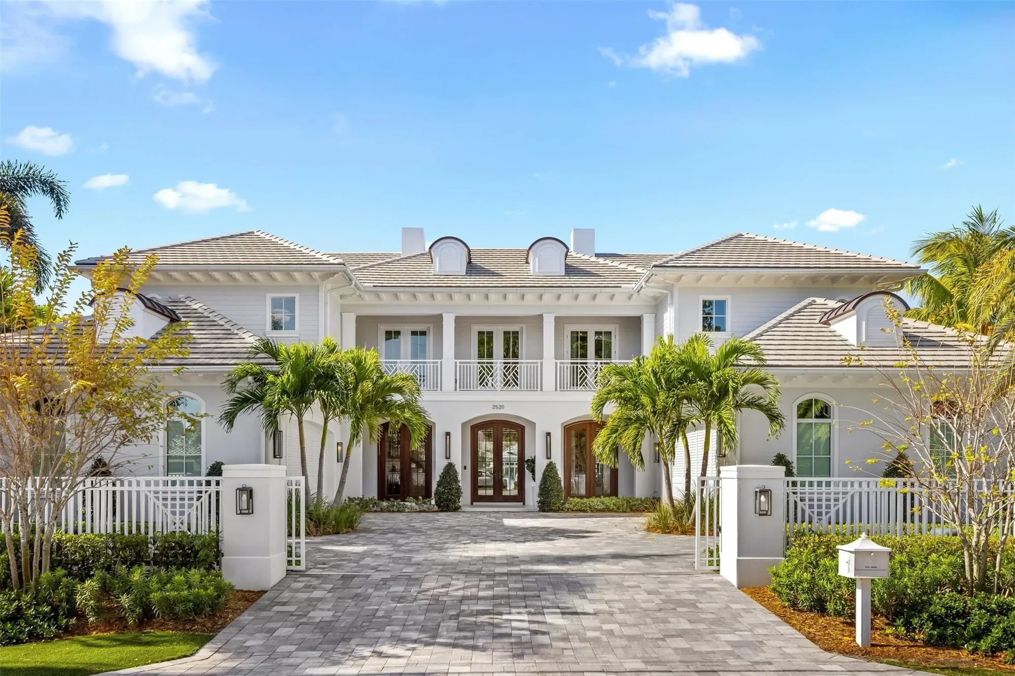 2520 Del Lago Dr, Fort Lauderdale, Florida, United States. - Photo 65