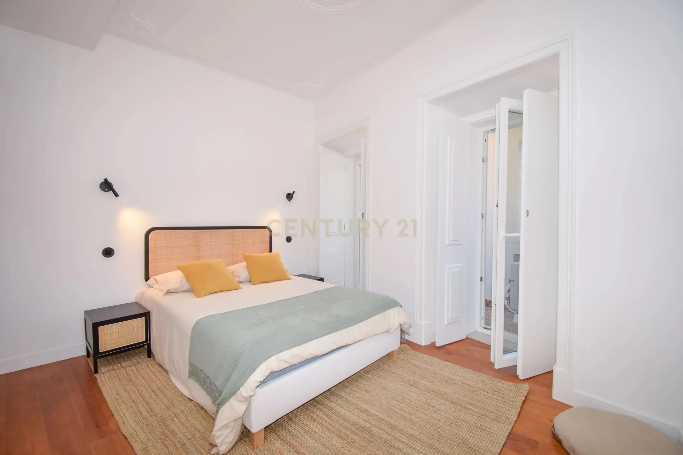 Gallery photo 4