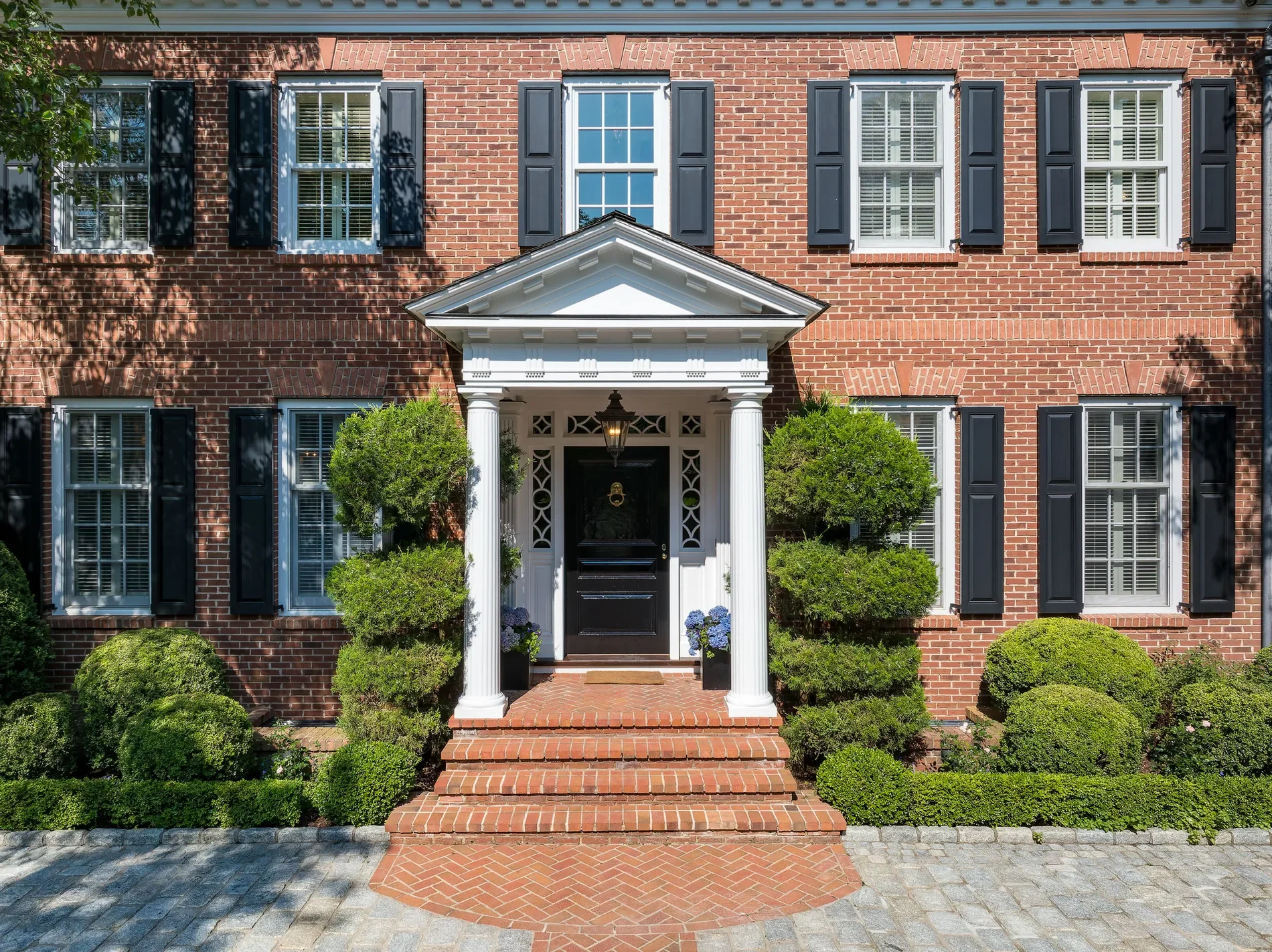 354 South Avenue, New Canaan, CT 06840, New Canaan, Connecticut, United States. - Photo 5