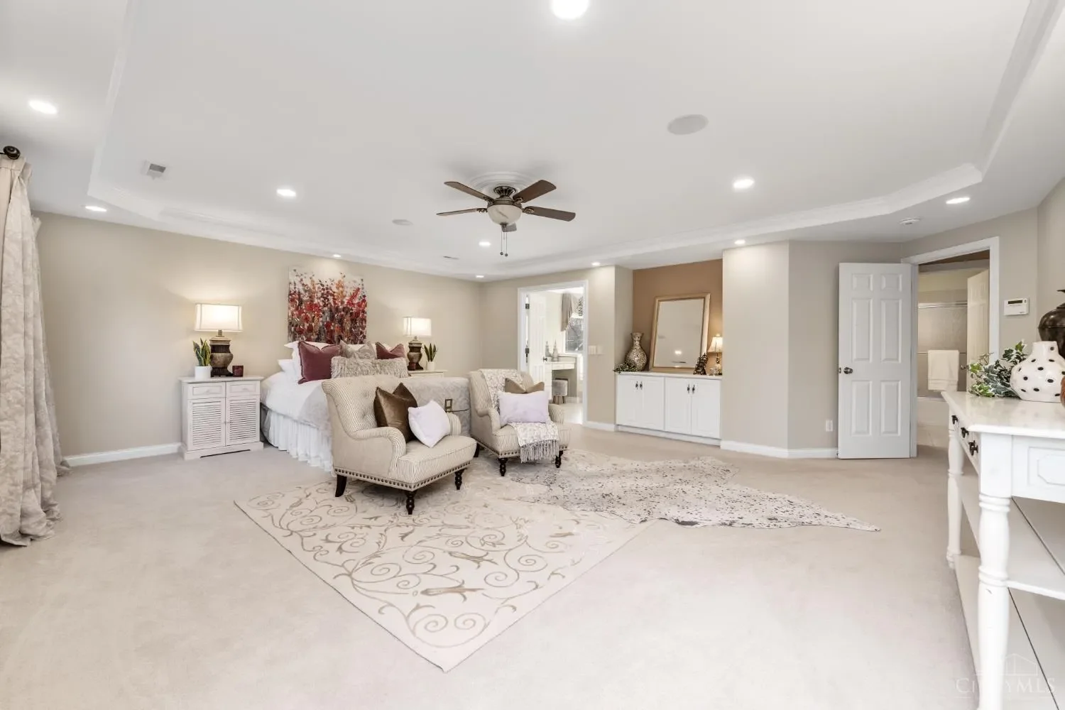 5760 Kugler Mill Road, Sycamore Twp, OH 45236, Cincinnati, Ohio, United States. - Photo 5