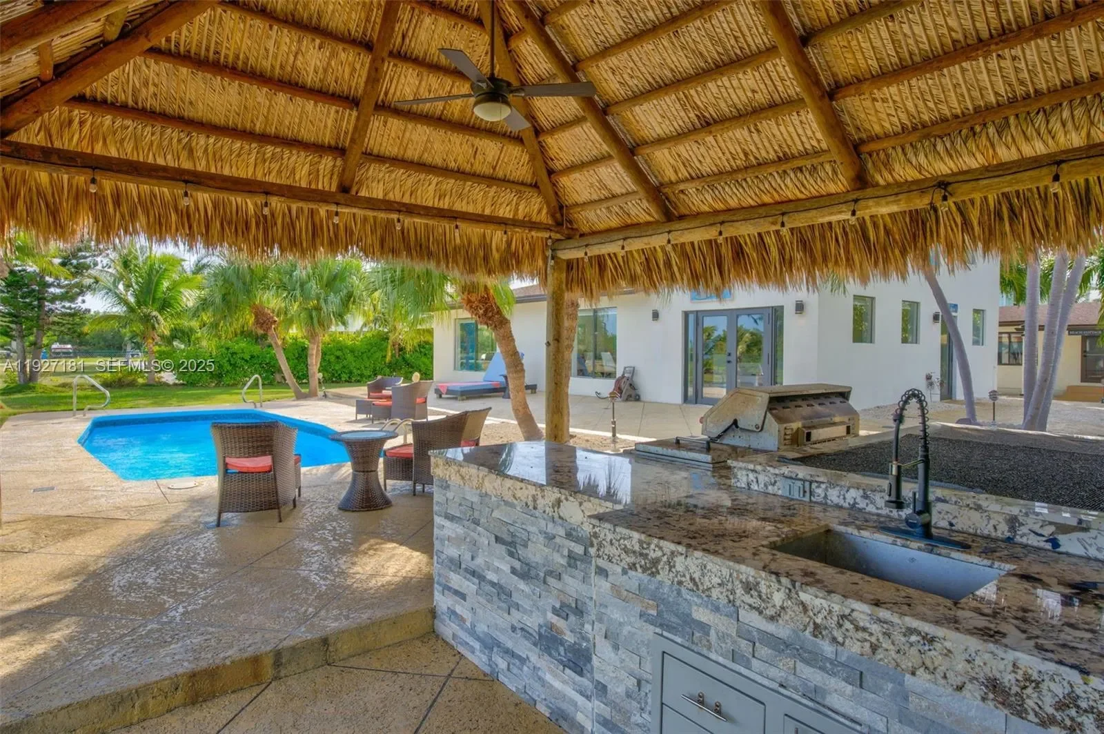 30468 Oleander Blvd, Big Pine, FL 33043, Big Pine Key, Florida, United States. - Photo 6