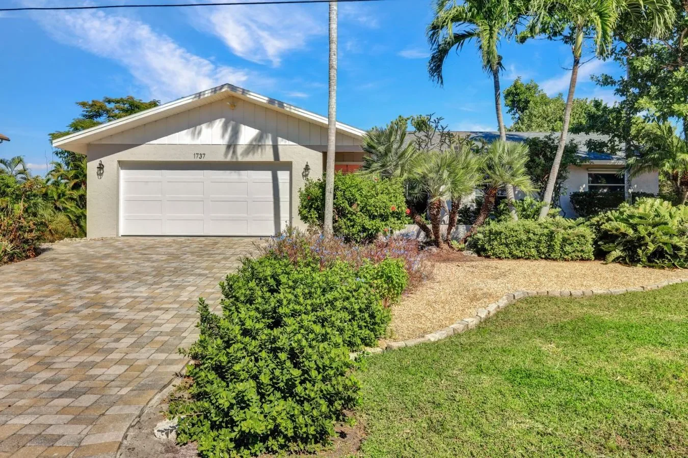 1737 Serenity Lane, Sanibel, Florida, United States. - Photo 21