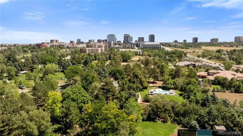 6200 Charrington Drive, Cherry Hills Village, Colorado, United States. - Photo 38