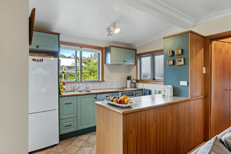 16A Laurence Street Manly Rodney, Auckland, 0930, Auckland, Auckland, New Zealand. - Photo 3