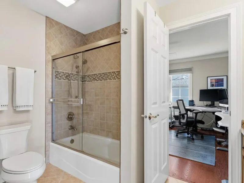 2363 Fawn Lake Circle, Naperville, IL, 60564, USA, Naperville, Illinois, United States. - Photo 45