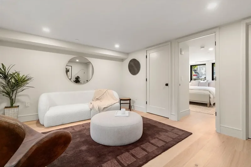 63 Bristol Street, Cambridge, MA 02141, Cambridge, Massachusetts, United States. - Photo 20
