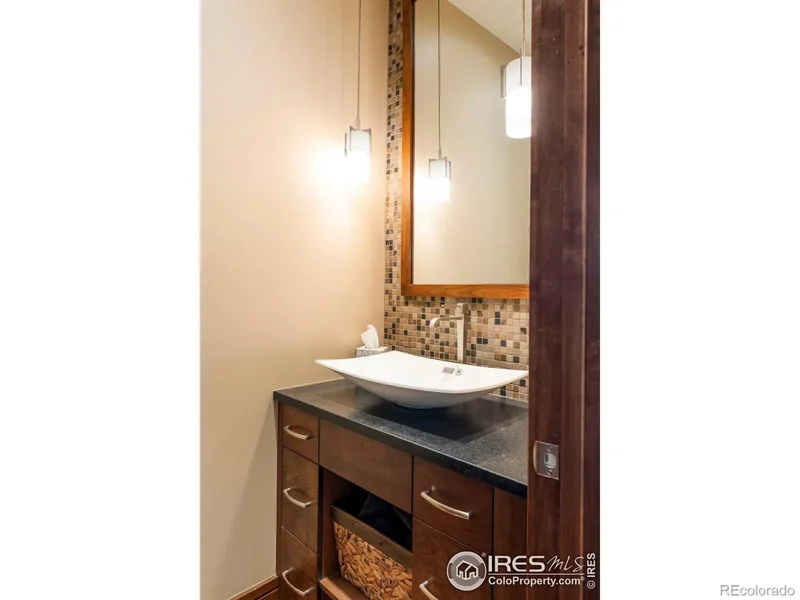 1077 Canyon Boulevard 304, Boulder, Colorado, United States. - Photo 7