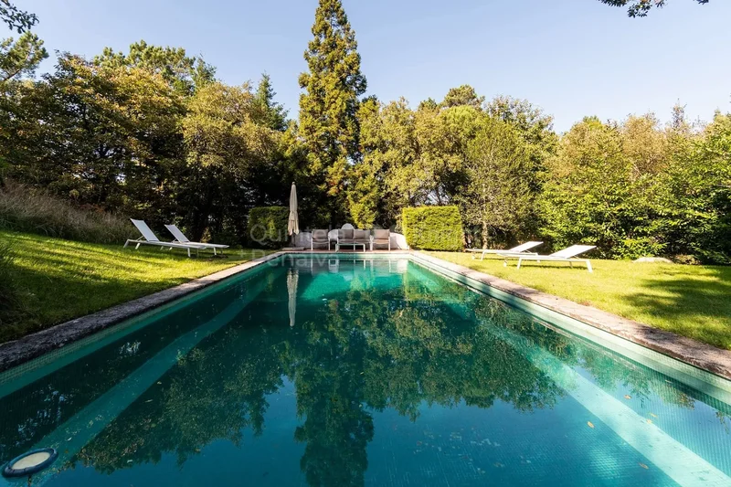 Property with sea view in Sintra