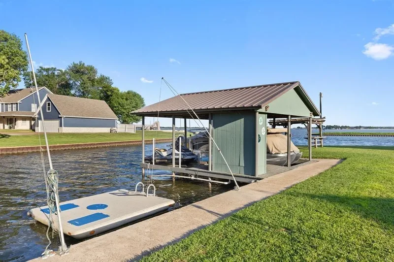1035 Holiday Circle, Tool, Texas, United States. - Photo 24