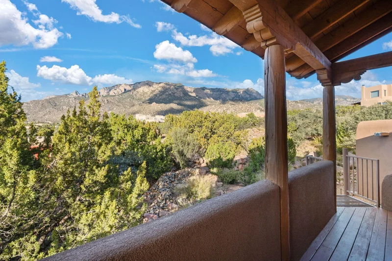 348 White Oaks Drive NE, Albuquerque, NM 87122, Albuquerque, New Mexico, United States. - Photo 63