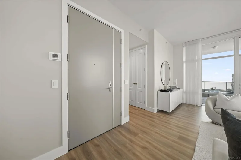 550 Front St 2303, San Diego, California, United States. - Photo 26
