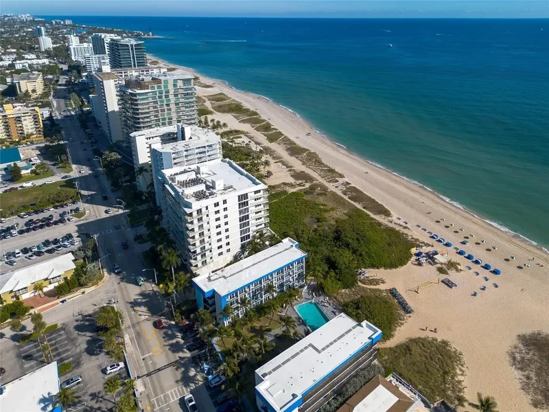 704 N Ocean Boulevard 404, Hillsboro Beach, Florida, United States. - Photo 60