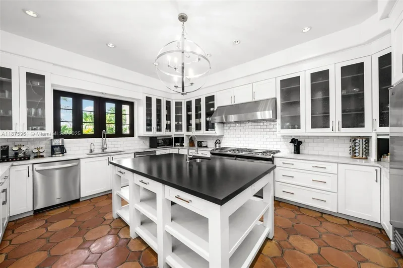 1201 NE 83rd St, Miami, Florida, United States. - Photo 17