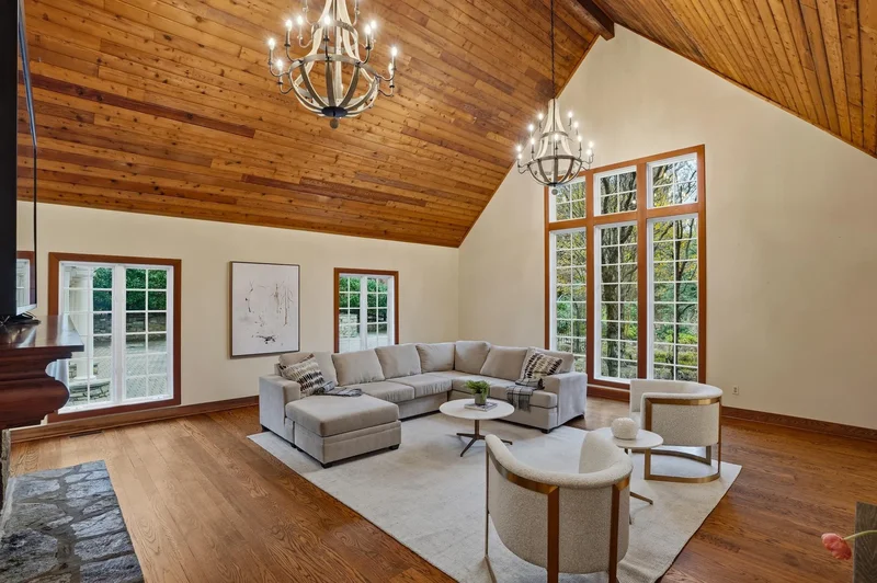 9324 Georgetown Pike, Great Falls, VA 22066, Great Falls, Virginia, United States. - Photo 27
