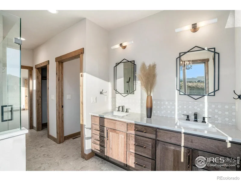 1750 Continental Peaks Circle, Estes Park, Colorado, United States. - Photo 14