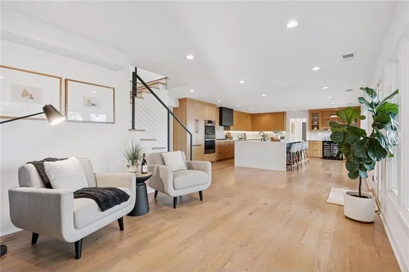 10 W Shore Road, North Oaks, MN, 55127, USA, North Oaks, Minnesota, United States. - Photo 9