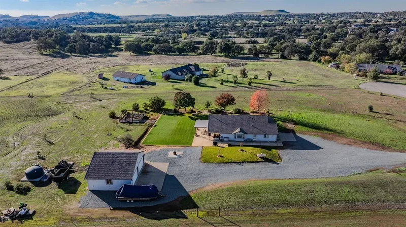 17 Sara-Lex Court, Valley Springs, CA 95252, Valley Springs, California, United States. - Photo 36