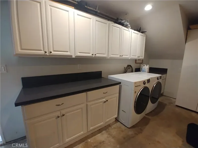 1510 E Maple Avenue, El Segundo, California, United States. - Photo 32