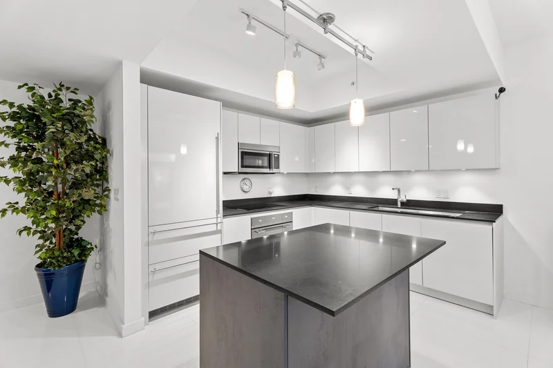 1010 Brickell Ave Unit# 4206, Miami, FL 33131, Miami, Florida, United States. - Photo 21