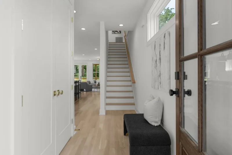 917 33rd Ave N, Nashville, Tennessee, United States. - Photo 2