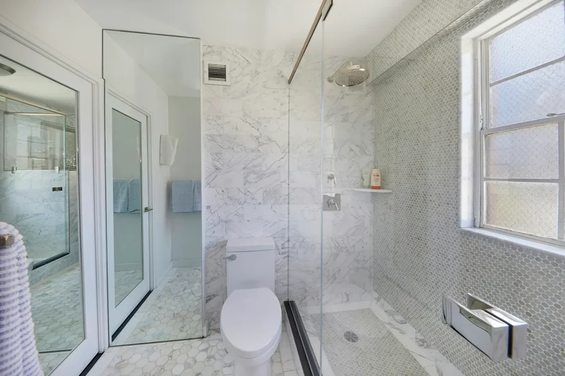 EAST 61ST STREET, New York, New York, United States. - Photo 9