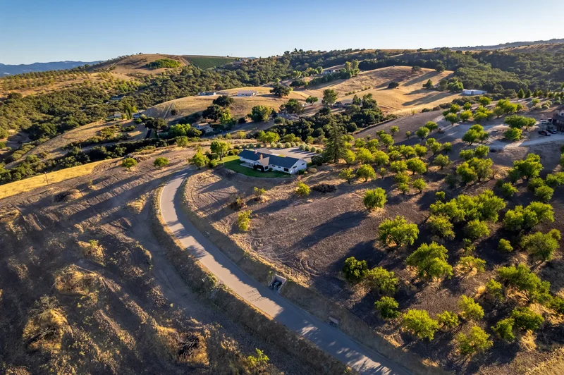 490 Pacific Avenue , Paso Robles, CA 93446, Paso Robles, California, United States. - Photo 53