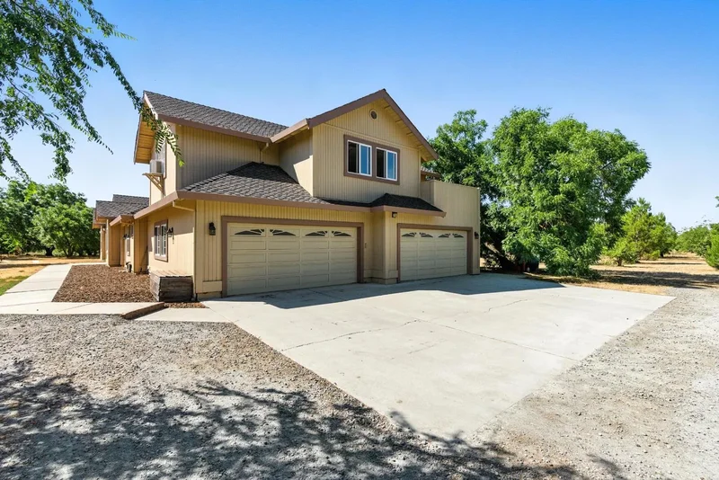 111 Ausaymas Court, Hollister, CA 95023, Hollister, California, United States. - Photo 18