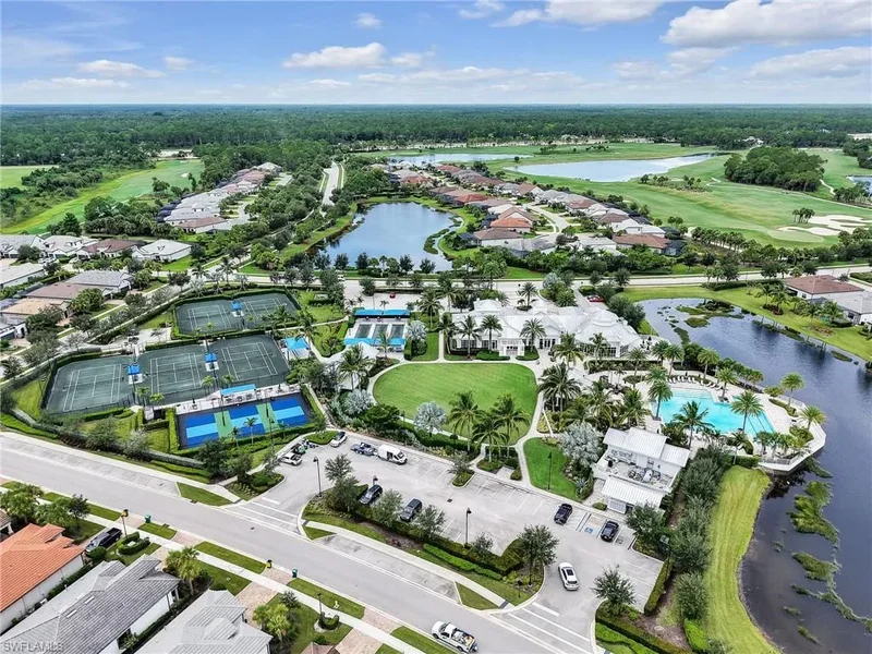 9487 Greyhawk TRL, Naples, Florida, United States. - Photo 27