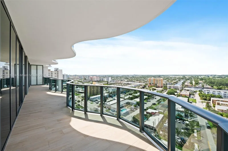 900 N Ocean Blvd 1606, Hillsboro Beach, Florida, United States. - Photo 21