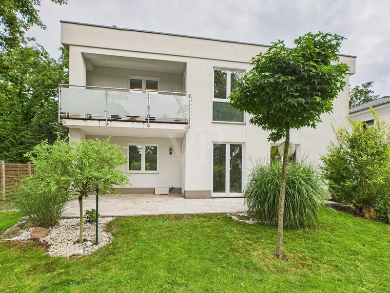 Zeuthen, Brandenburg, Germany. - Photo 6