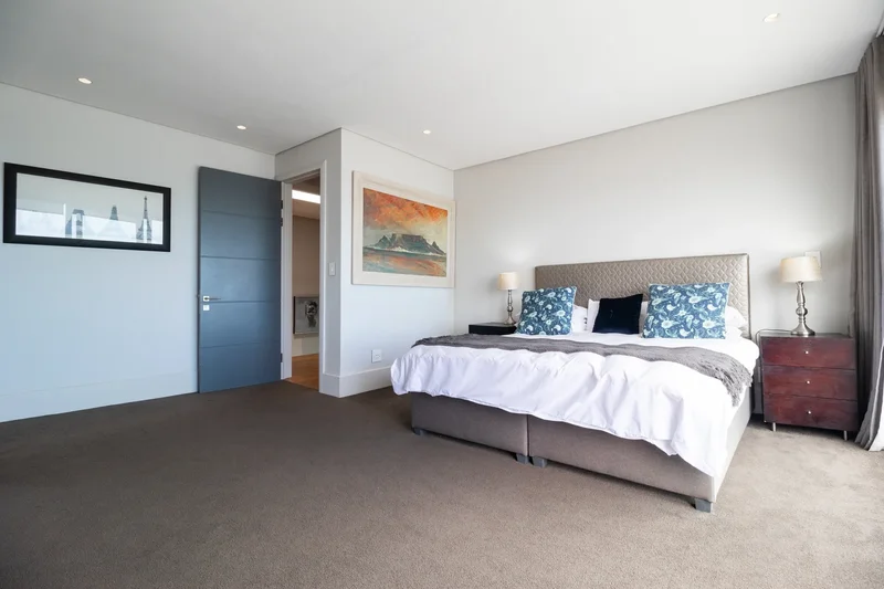 381 Ocean View Drive, #381B, Bantry Bay, Cape Town, SOUTH AFRICA, Cape Town, Western Cape, South Africa. - Photo 12
