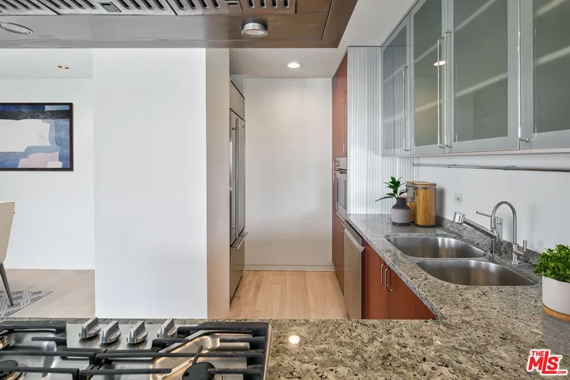 101 California Ave, Santa Monica, California, United States. - Photo 5