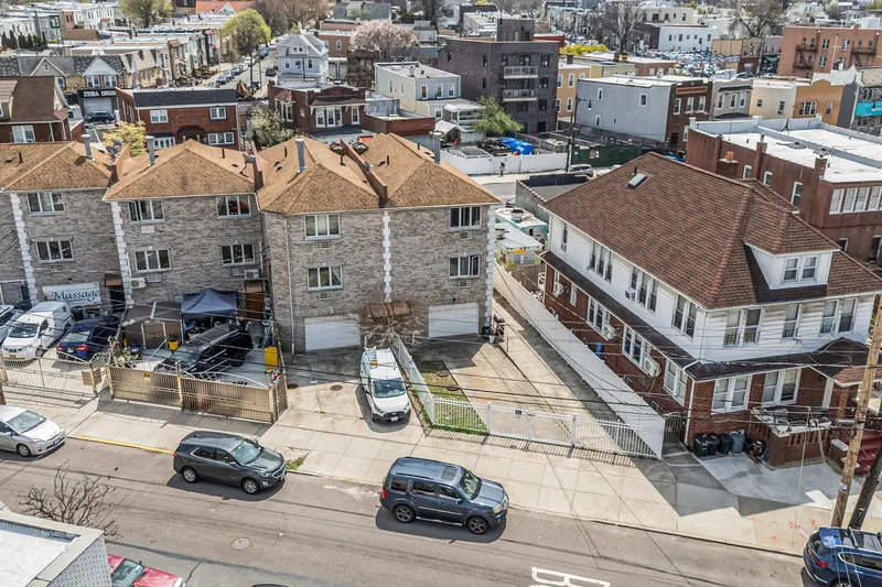 6147 Grand Avenue, Maspeth, Ny 11378